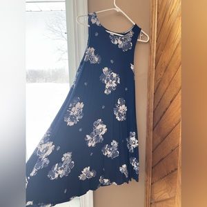 Old Navy women’s swing dress Size Med